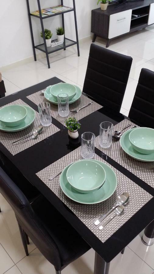 Happy Homestay@Icon City Petaling Jaya Sunway Subang Екстериор снимка