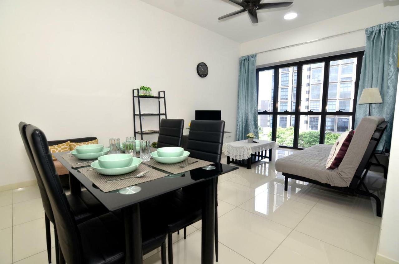 Happy Homestay@Icon City Petaling Jaya Sunway Subang Екстериор снимка