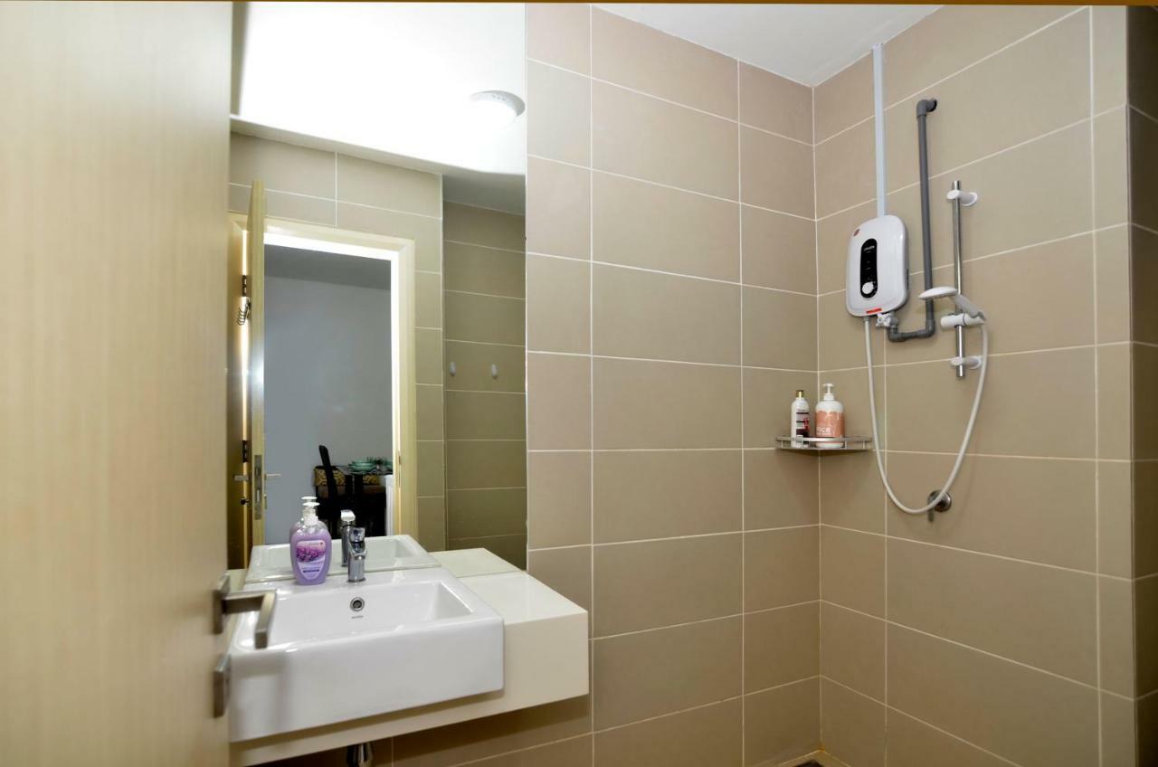 Happy Homestay@Icon City Petaling Jaya Sunway Subang Екстериор снимка